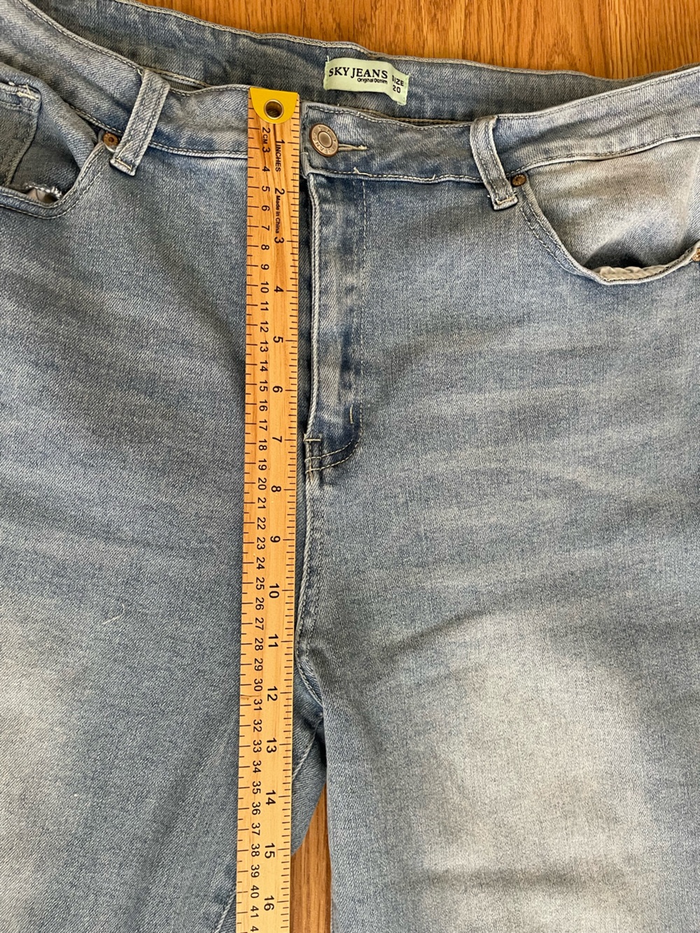Curvy girl Sky jeans Women’s Light Blue Jeans - Size 20 stretch classic timeles - Picture 5 of 8